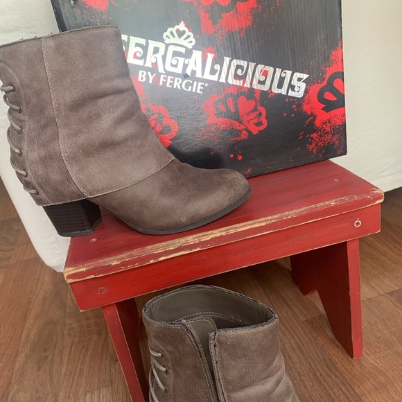 Fergalicous Boots by Fergie - Picture 3 of 6